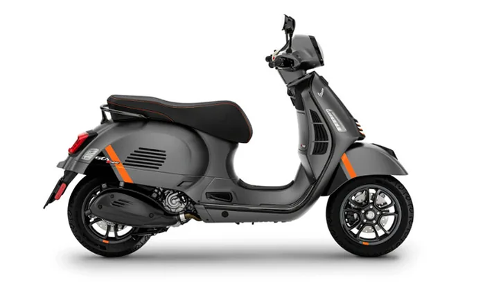 Vespa GTS Super Sport